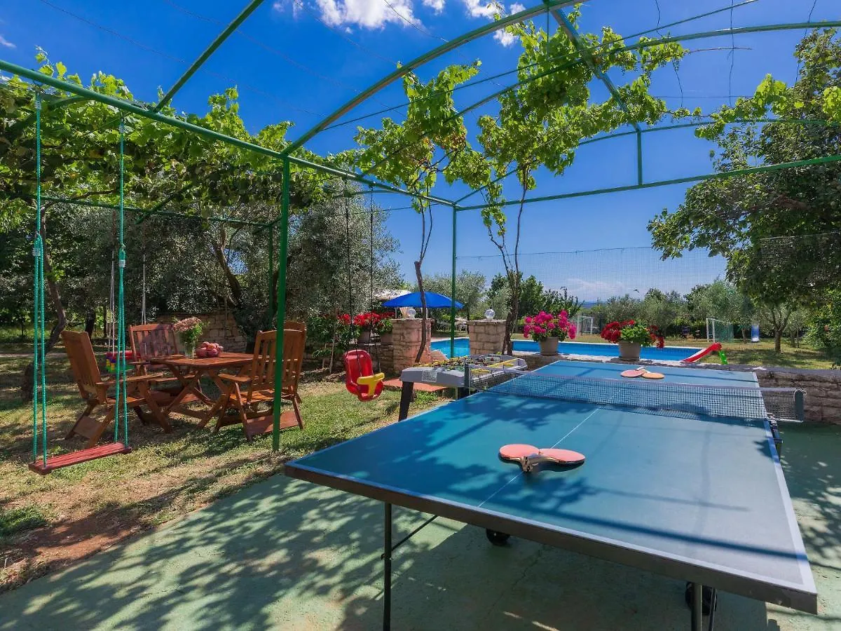 Apartment Ivan & Tina - Roj456 By Interhome Kanfanar